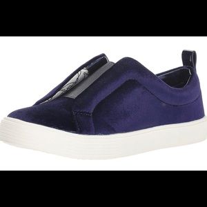 Purple Velvet Slip-On 3.5 kids shoes